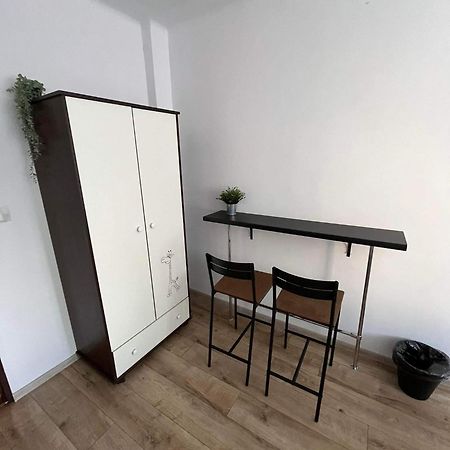 Well Apartment In Old Town Kraków Zewnętrze zdjęcie