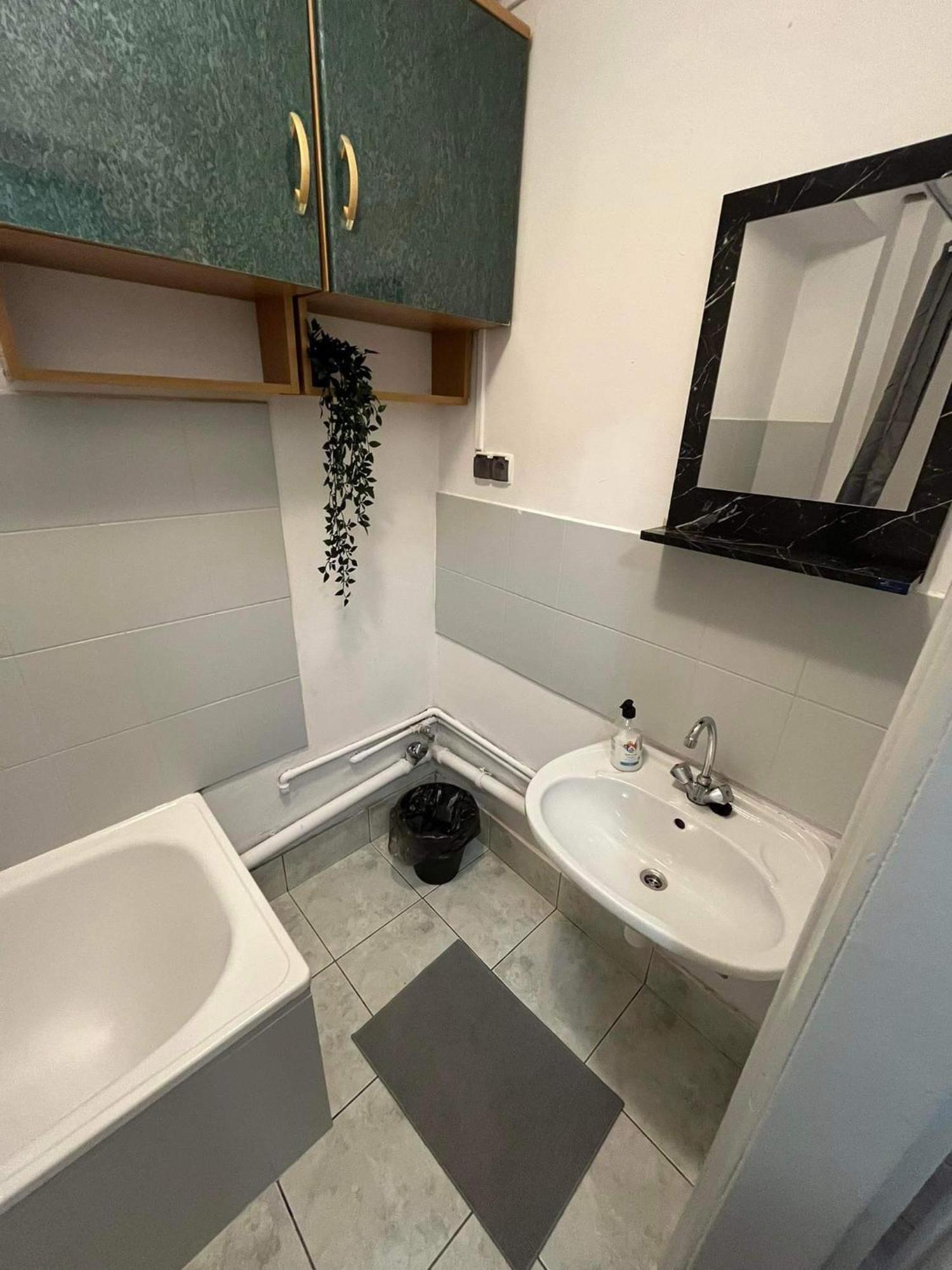 Well Apartment In Old Town Kraków Zewnętrze zdjęcie